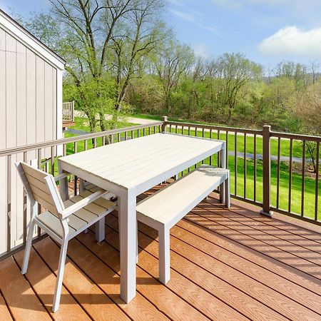 Quiet Home Minutes From Lake Galena & Eagle Ridge Exterior photo