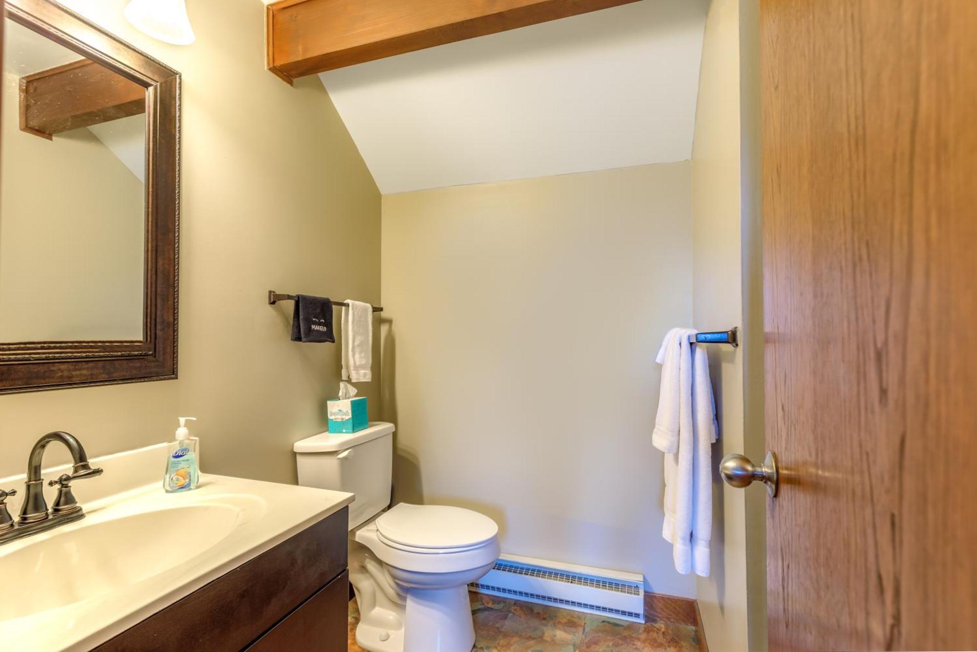 Quiet Home Minutes From Lake Galena & Eagle Ridge Exterior photo
